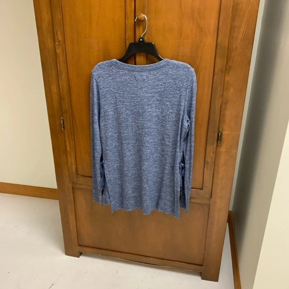 UGG tunic top sweater side slit w/ribbon close XS L26 in 19 in pit